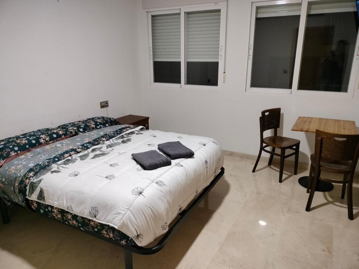 Piccadilly Centre Deluxe Apartment Аликанте Екстериор снимка