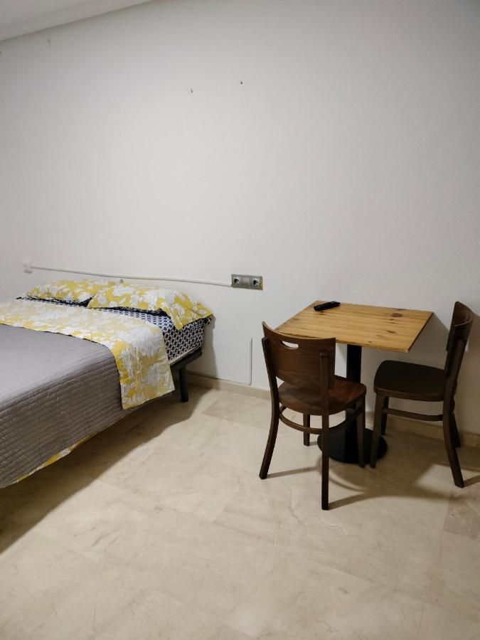 Piccadilly Centre Deluxe Apartment Аликанте Екстериор снимка