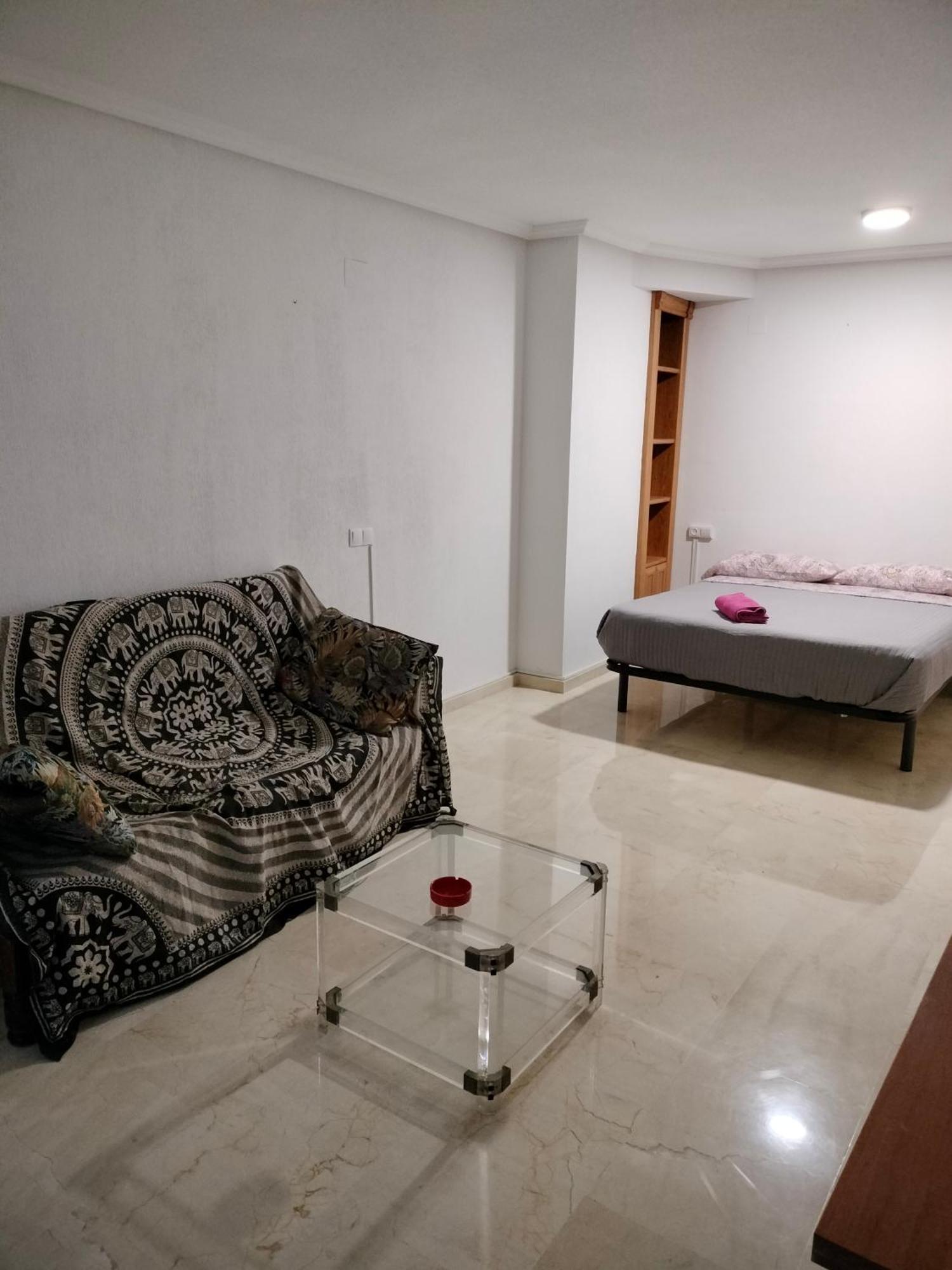 Piccadilly Centre Deluxe Apartment Аликанте Екстериор снимка